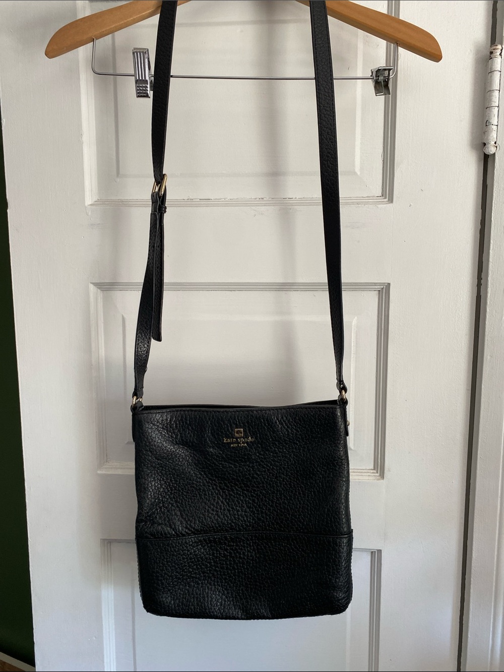 kate spade Black Pebbled Leather Crossbody Bag with Gold Logo